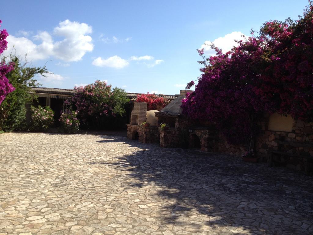 Il Ruscello Villa Sant'Anna Arresi Bagian luar foto